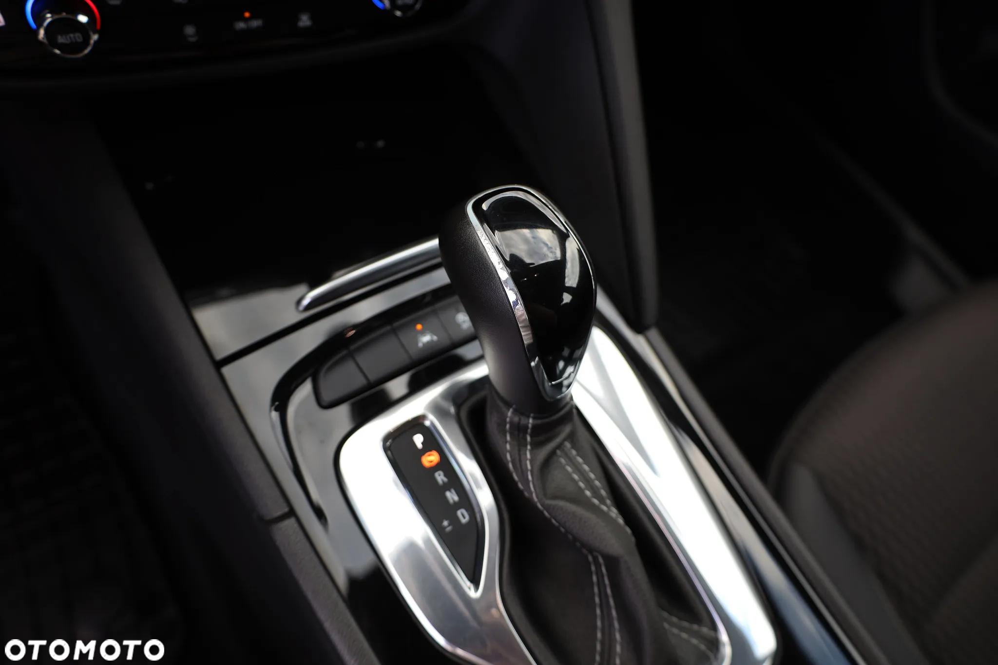 Opel Insignia 1.5 T Elite S&S - 12