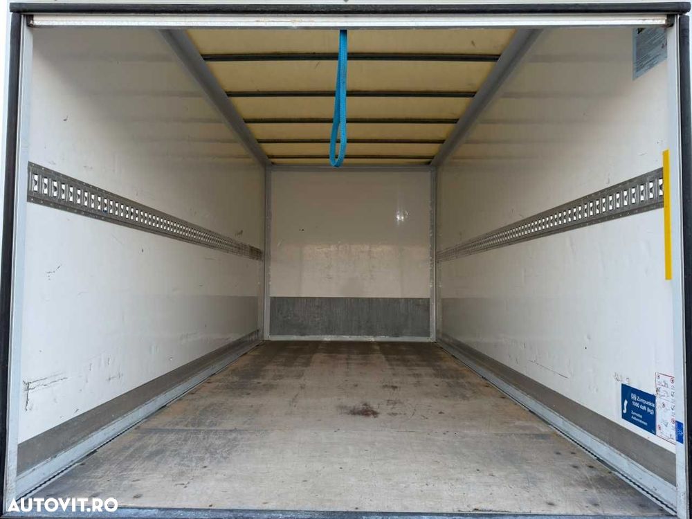 Iveco DAILY CU LIFT - 15