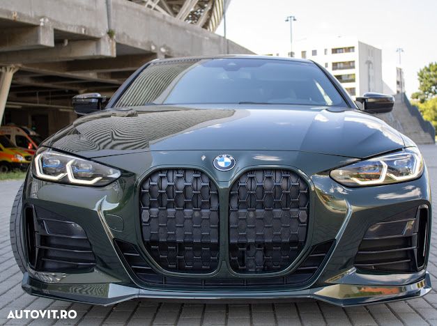 BMW M4 M440i xDrive AT MHEV - 2