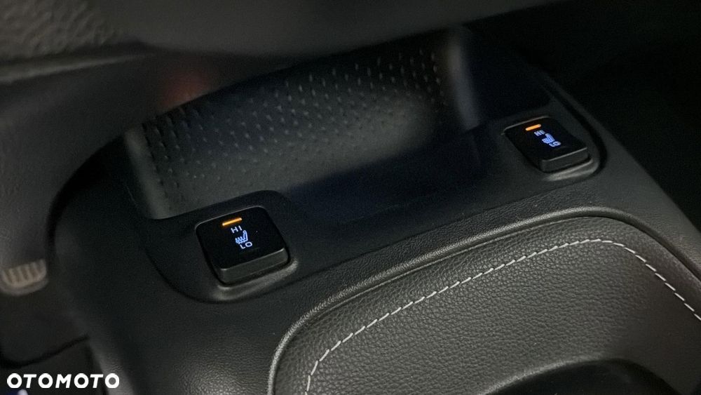 Toyota Corolla 1.8 Hybrid GPF Comfort - 23