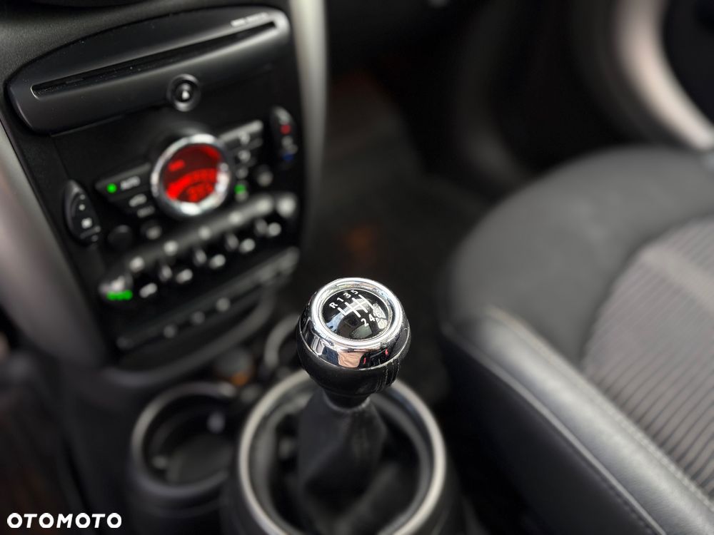 MINI Countryman Cooper D ALL4 - 14