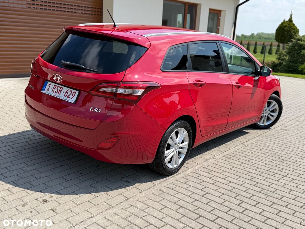 Hyundai i30 1.6 CRDi Comfort - 27