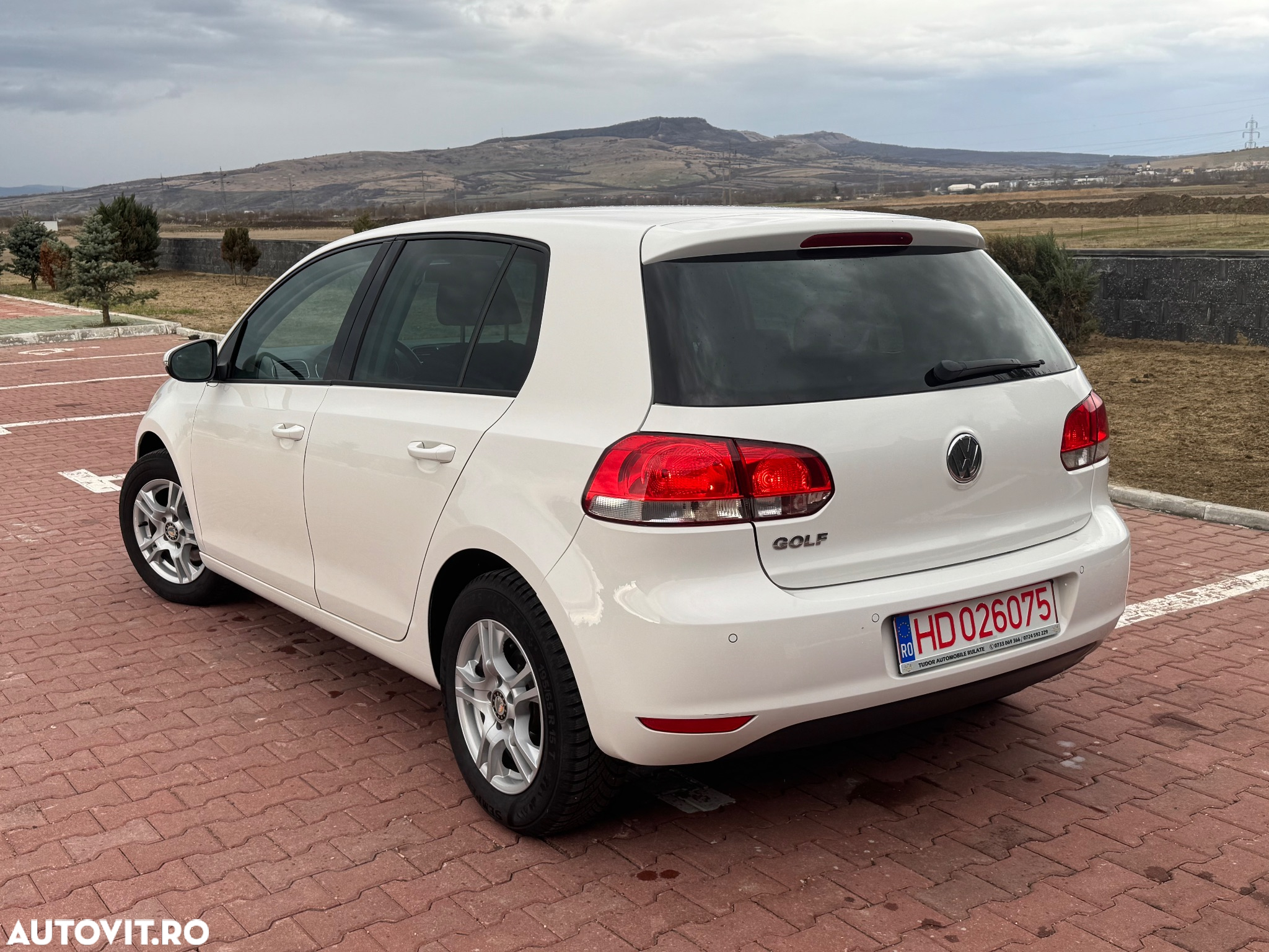 Volkswagen Golf 1.4 Comfortline - 25