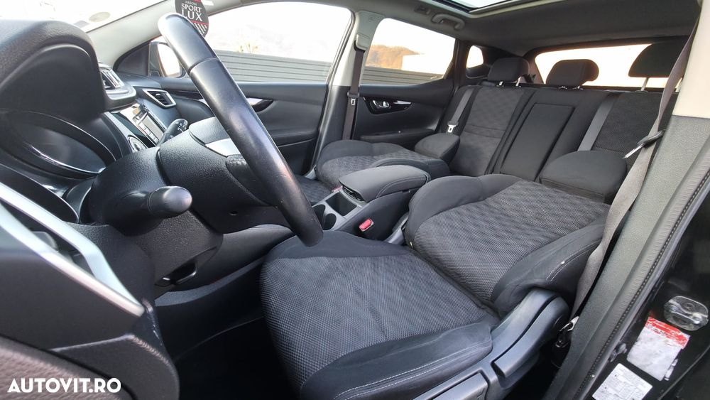 Nissan Qashqai 1.6 DCI N-Vision - 40