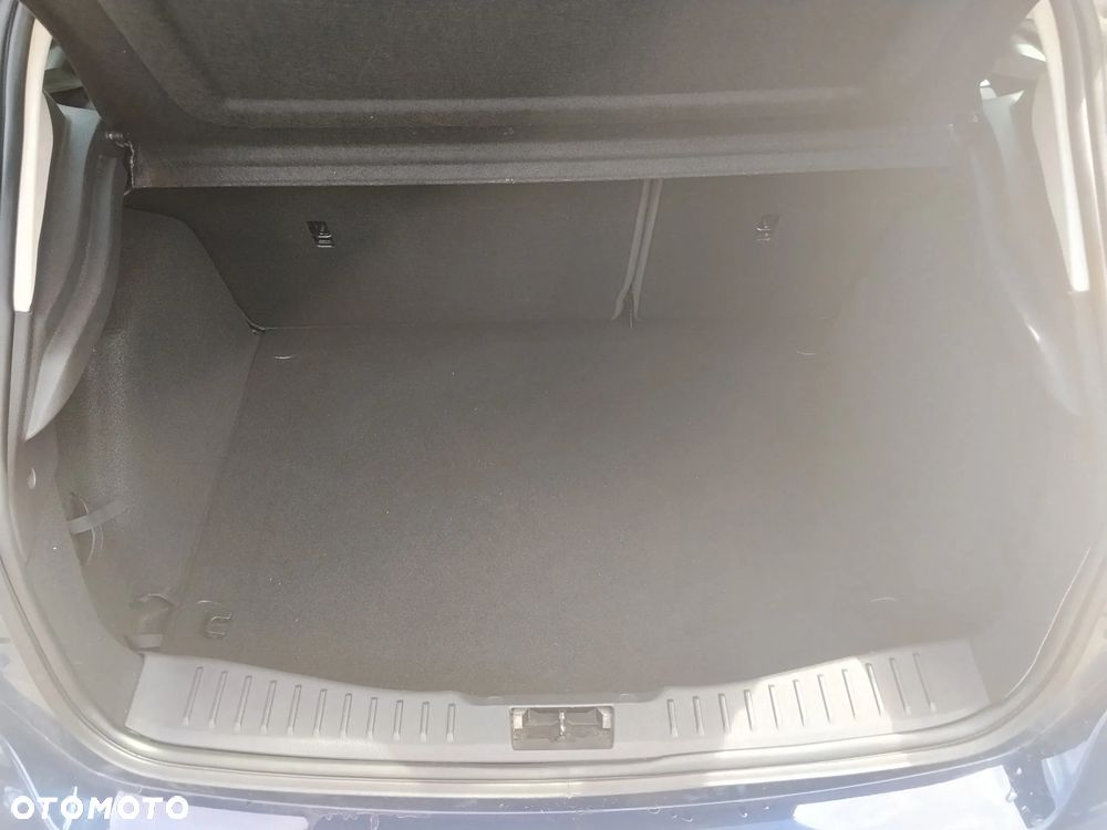 Ford Focus - 18