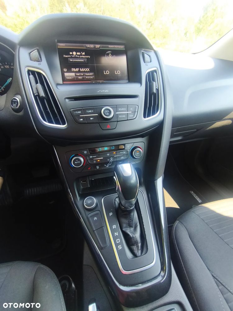 Ford Focus 1.0 EcoBoost Titanium ASS PowerShift - 19