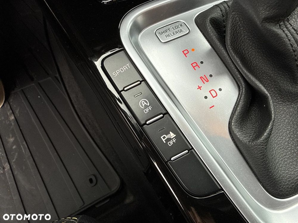 Kia XCeed 1.6 T-GDI L DCT - 25