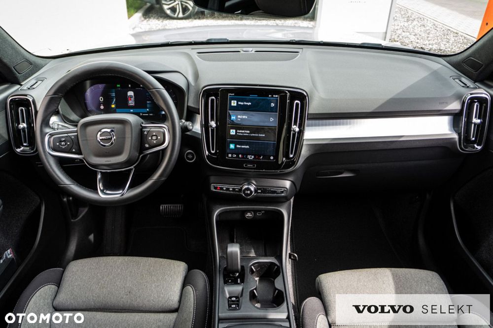 Volvo XC 40 - 23