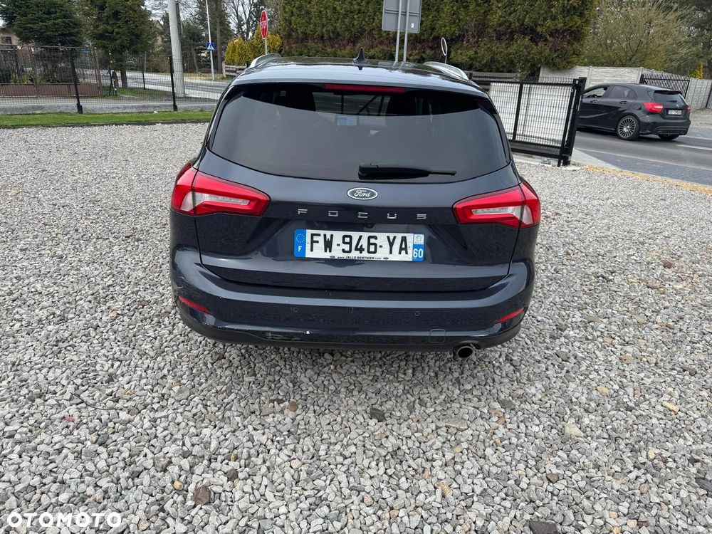 Ford Focus 1.5 EcoBlue Start-Stopp-System COOL&CONNECT DESIGN - 3