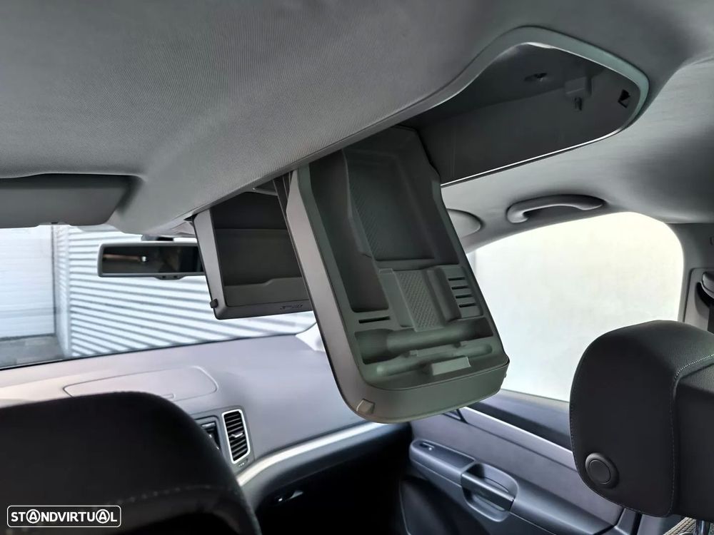 VW Sharan 2.0 TDi Confortline - 42