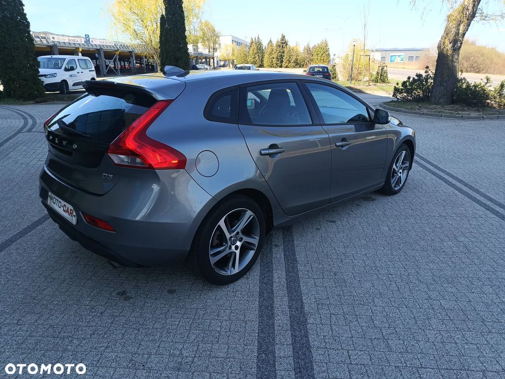 Volvo V40 D3 - 6