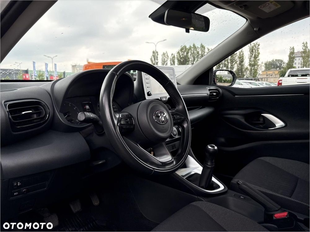 Toyota Yaris 1.0 Comfort - 10