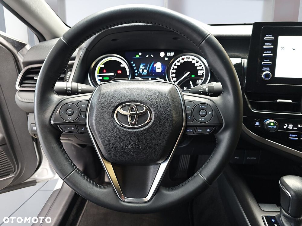 Toyota Camry 2.5 Hybrid Comfort CVT - 20