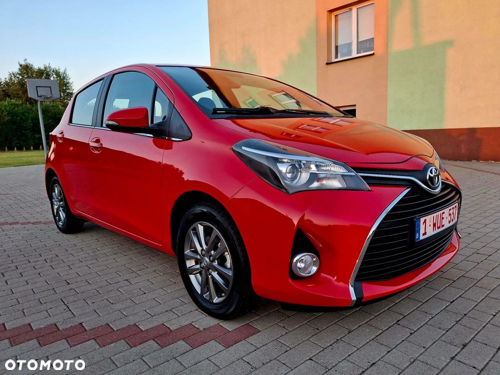 Toyota Yaris 1.33 VVT-i Executive - 5