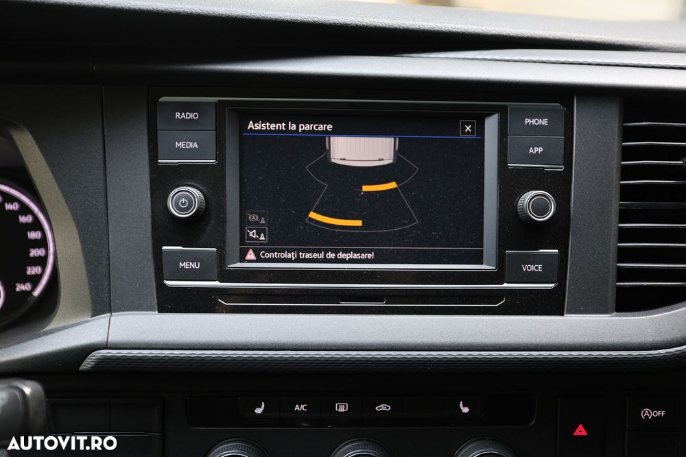 Volkswagen Caravelle LR Comfortline - 12