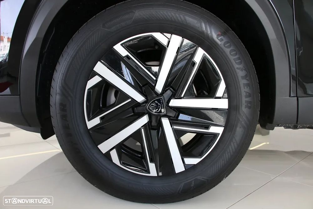 Peugeot 2008 1.2 PureTech Active - 8
