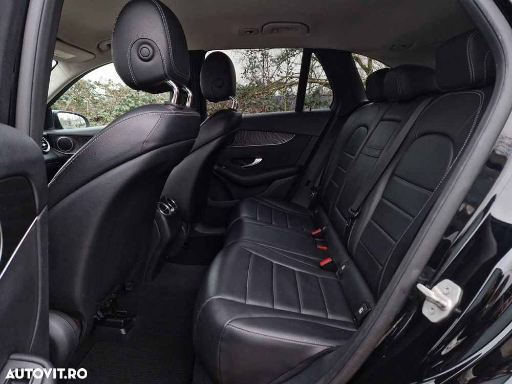 Mercedes-Benz GLC 250 d 4Matic 9G-TRONIC Edition 1 - 19