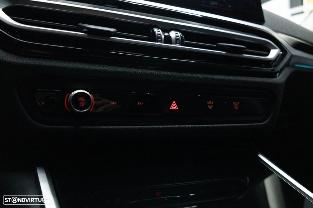 BMW 320 e Aut. Sport Line - 33