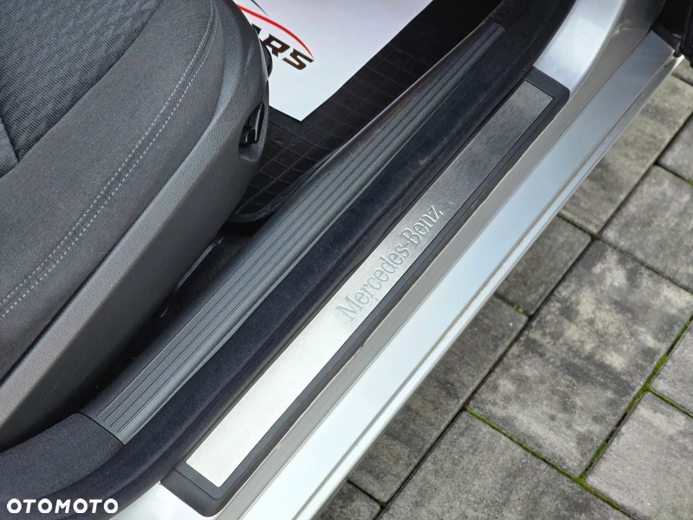 Mercedes-Benz Klasa E 220 CDI Automatik Elegance - 38