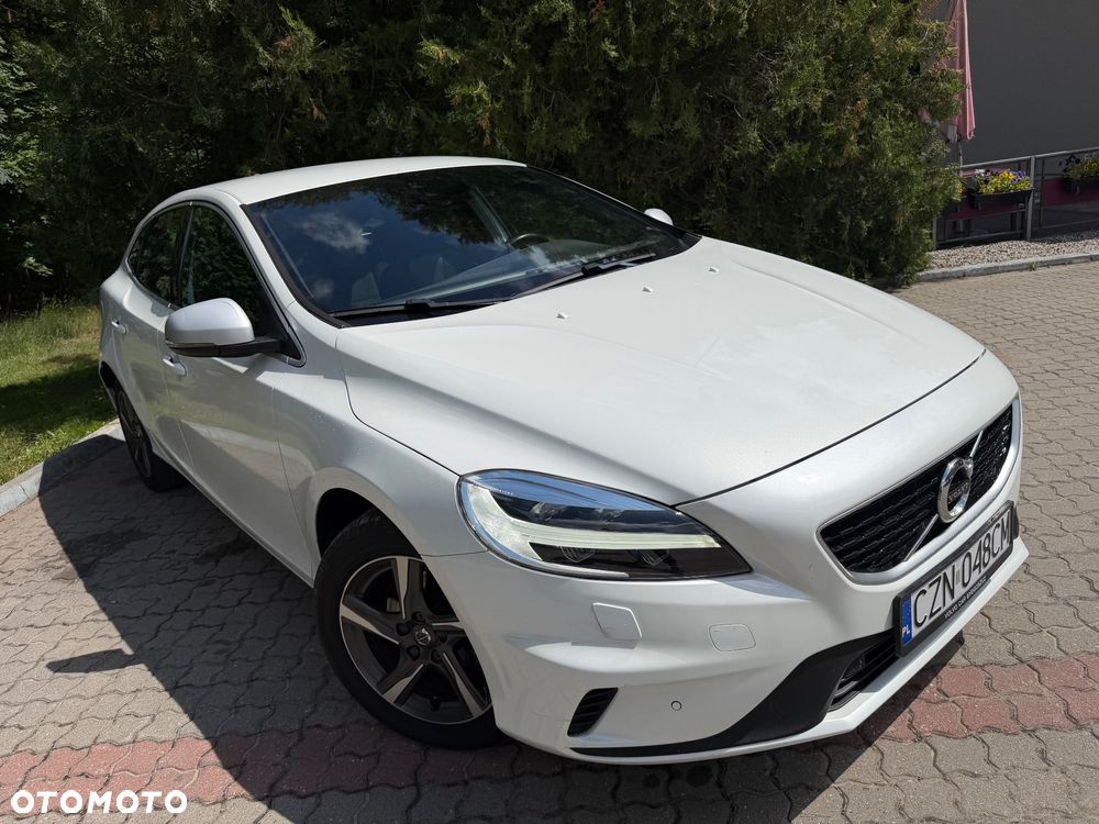Volvo V40 D2 RDesign - 1