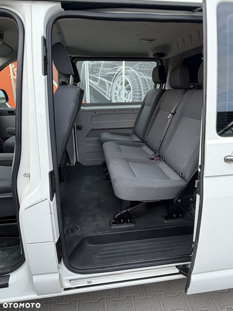 Volkswagen Transporter - 18