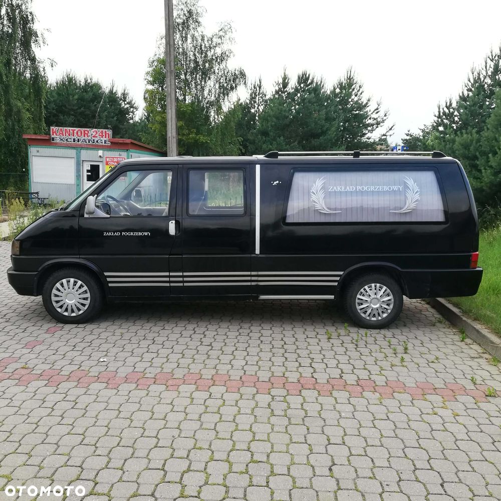Volkswagen Transporter - 2
