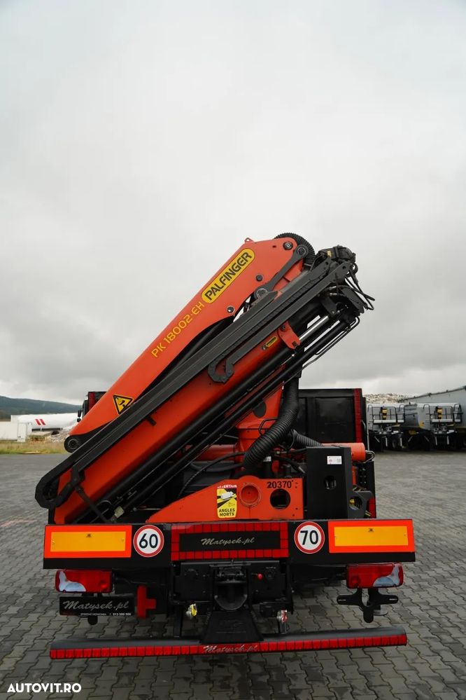 MAN TGS 26.440 / 6X2 / CAROSERIE 7,5 M / PUNTE RIDICATĂ + PALFINGER PK 18002 HDS / MAX. CAPACITATE DE RIDICARE: 6.000 KG / RADIOCOMANDĂ / ROTARE / I-PARK COOL / MANUALĂ / EURO 6 - 14