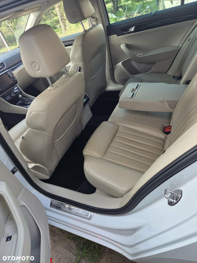 Skoda Superb 2.0 TDI 4x4 L&K DSG - 8