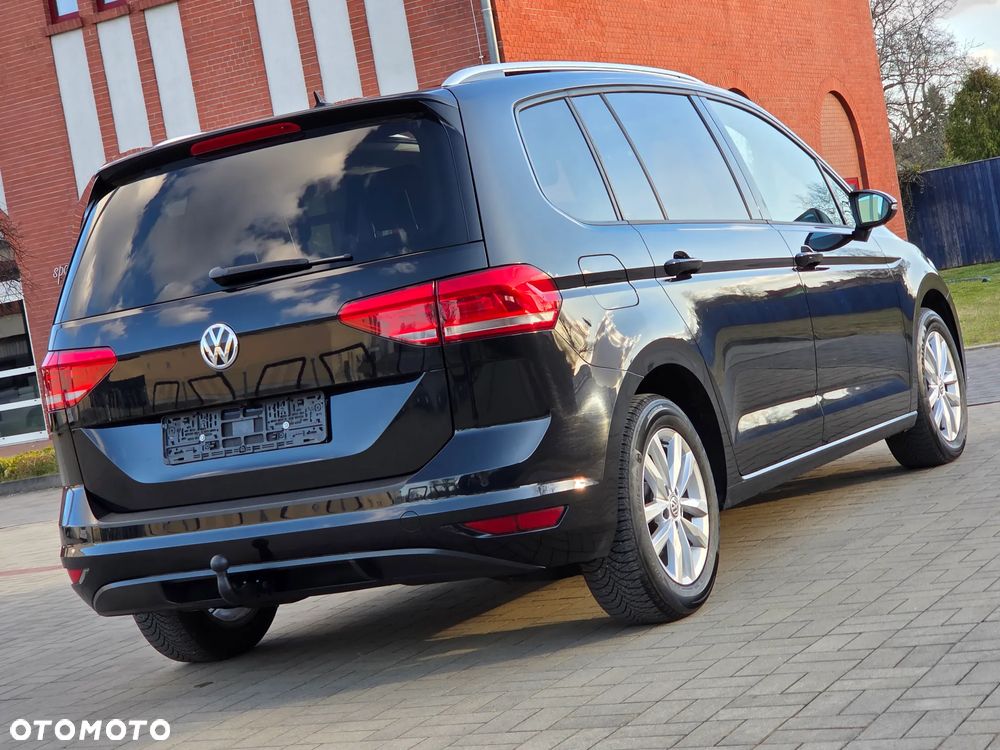 Volkswagen Touran 1.6 TDI SCR (BlueMotion Technology) Comfortline - 12