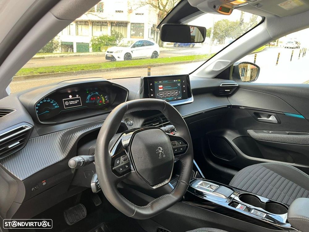 Peugeot e-208 50 kWh SE Style - 6