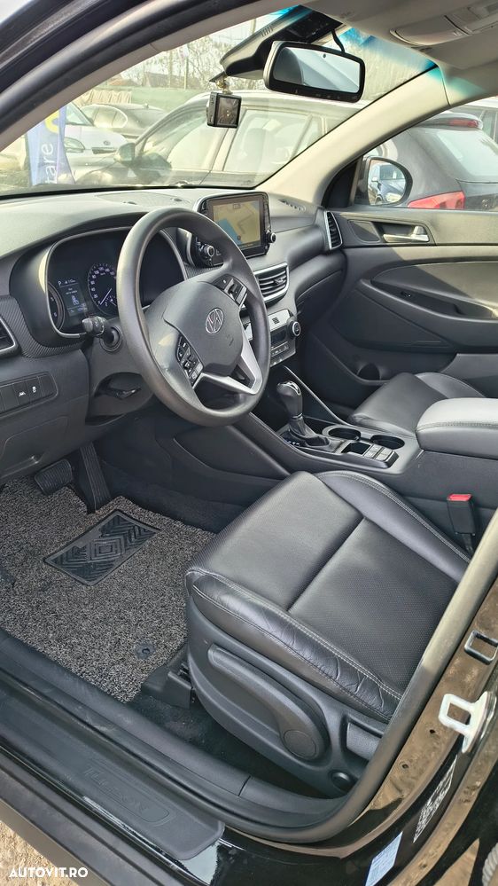 Hyundai Tucson - 4