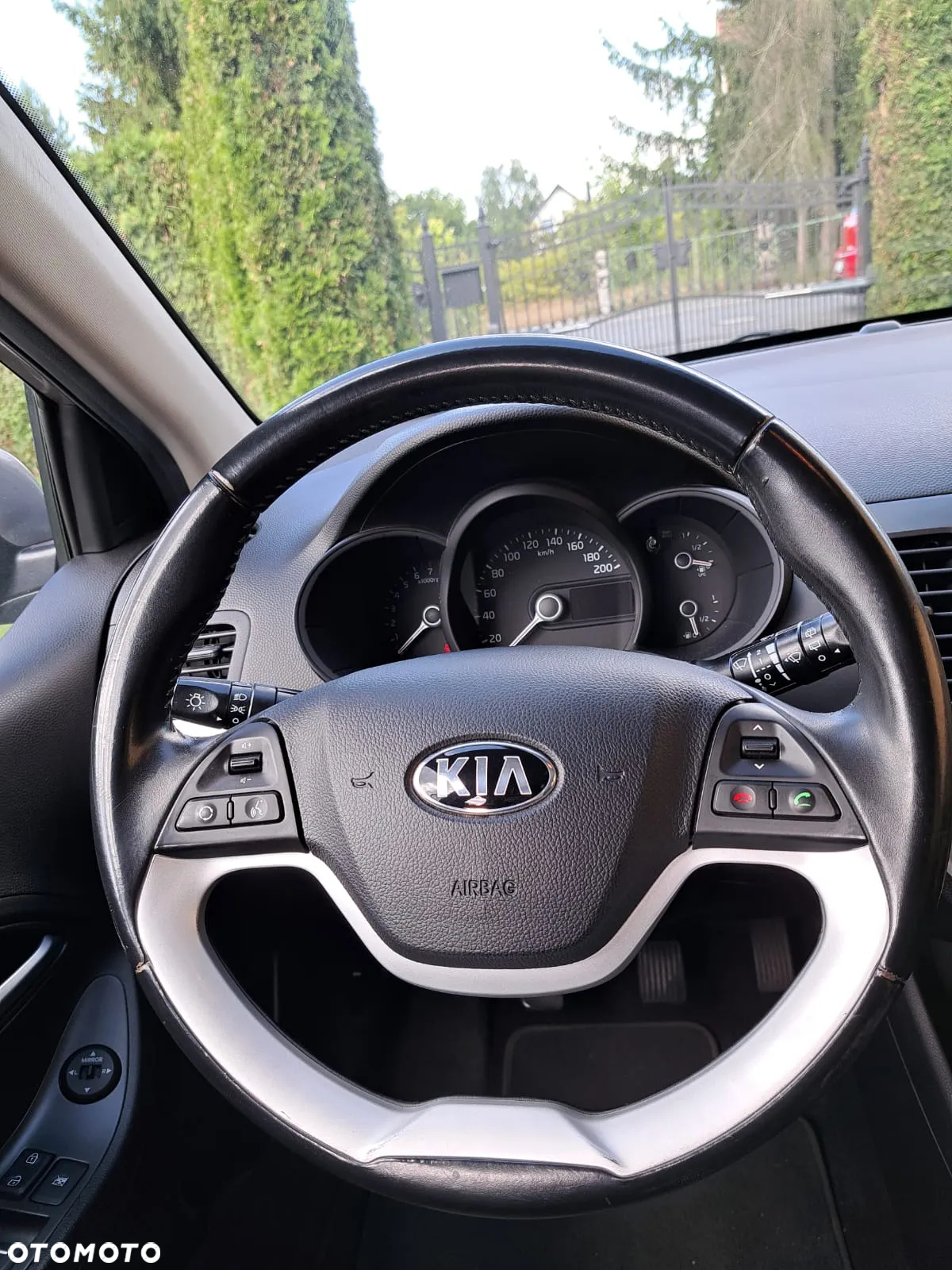 Kia Picanto - 13