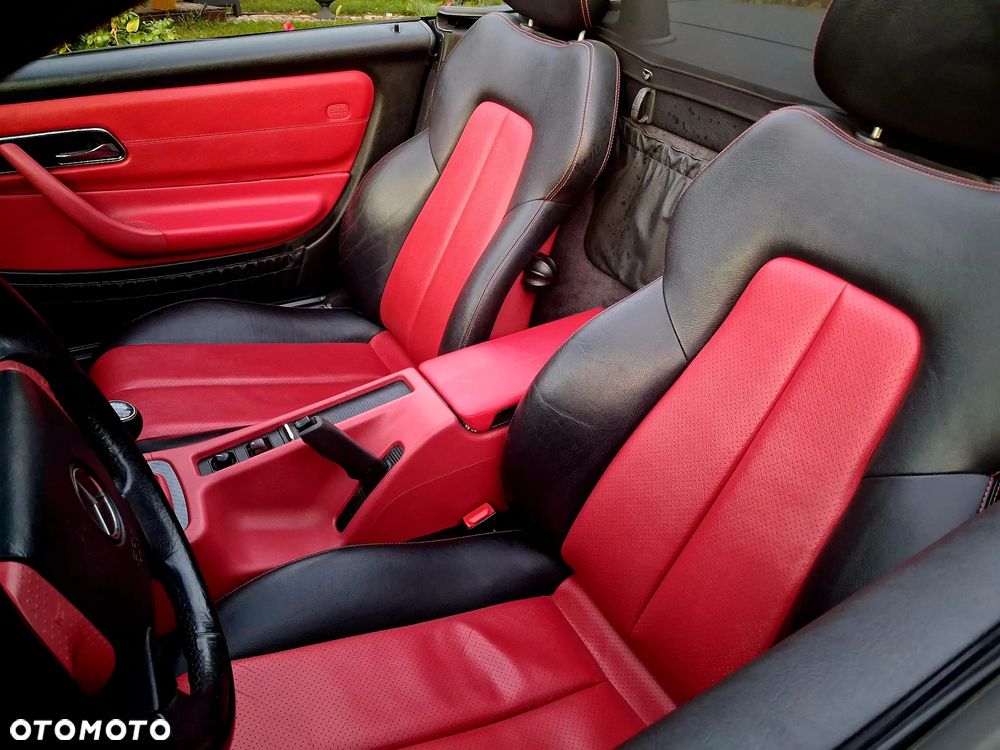 Mercedes-Benz SLK 200 - 8