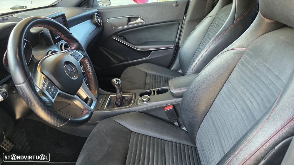 Mercedes-Benz CLA 200 CDI AMG Line - 16