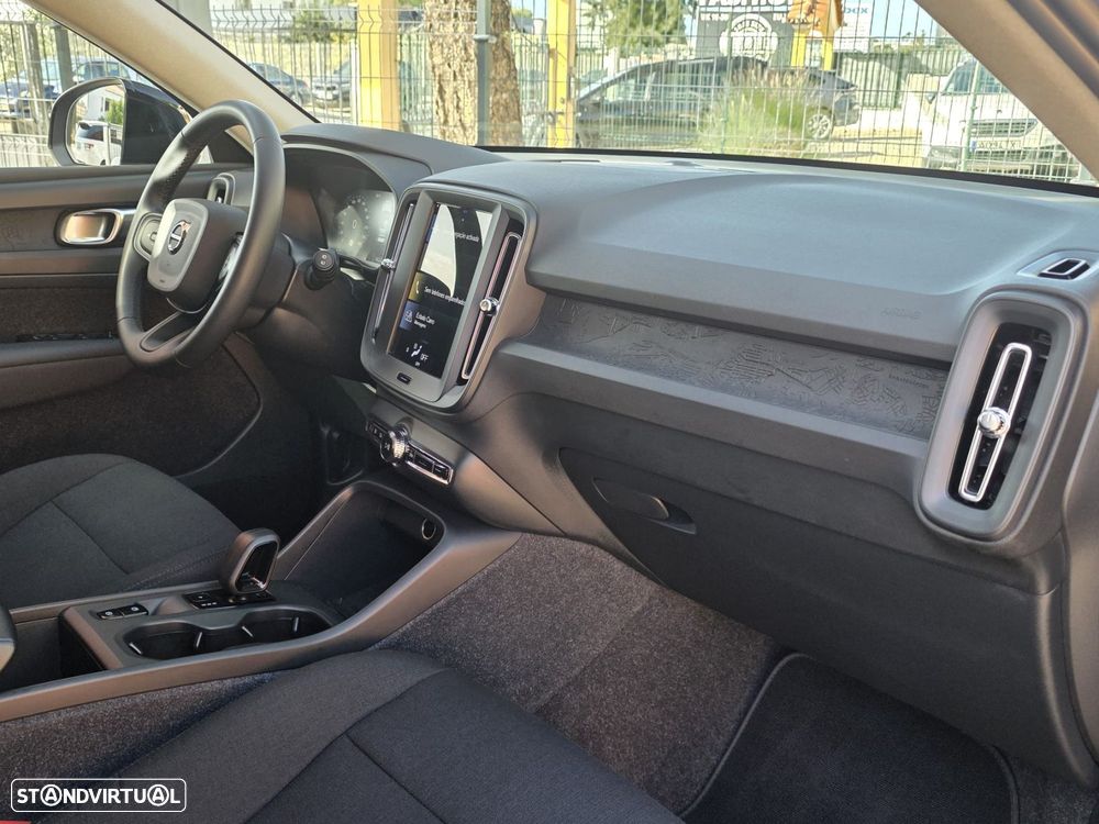 Volvo XC 40 1.5 T2 Essential Auto - 16