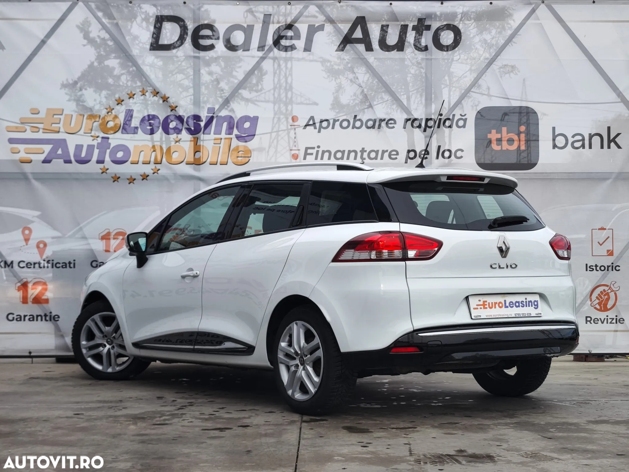 Renault Clio - 8