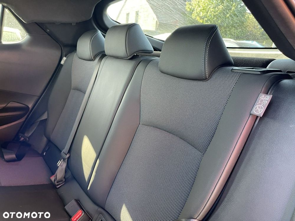 Toyota C-HR 2.0 Hybrid Dynamic Force Executive - 12