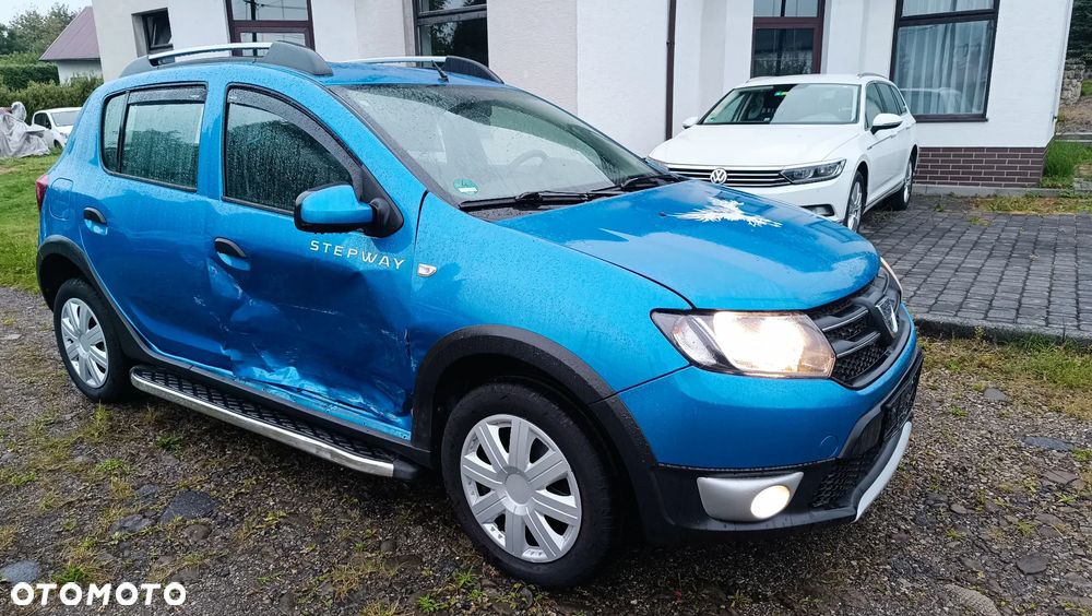 Dacia Sandero Stepway TCe 90 (S&S) Celebration - 3