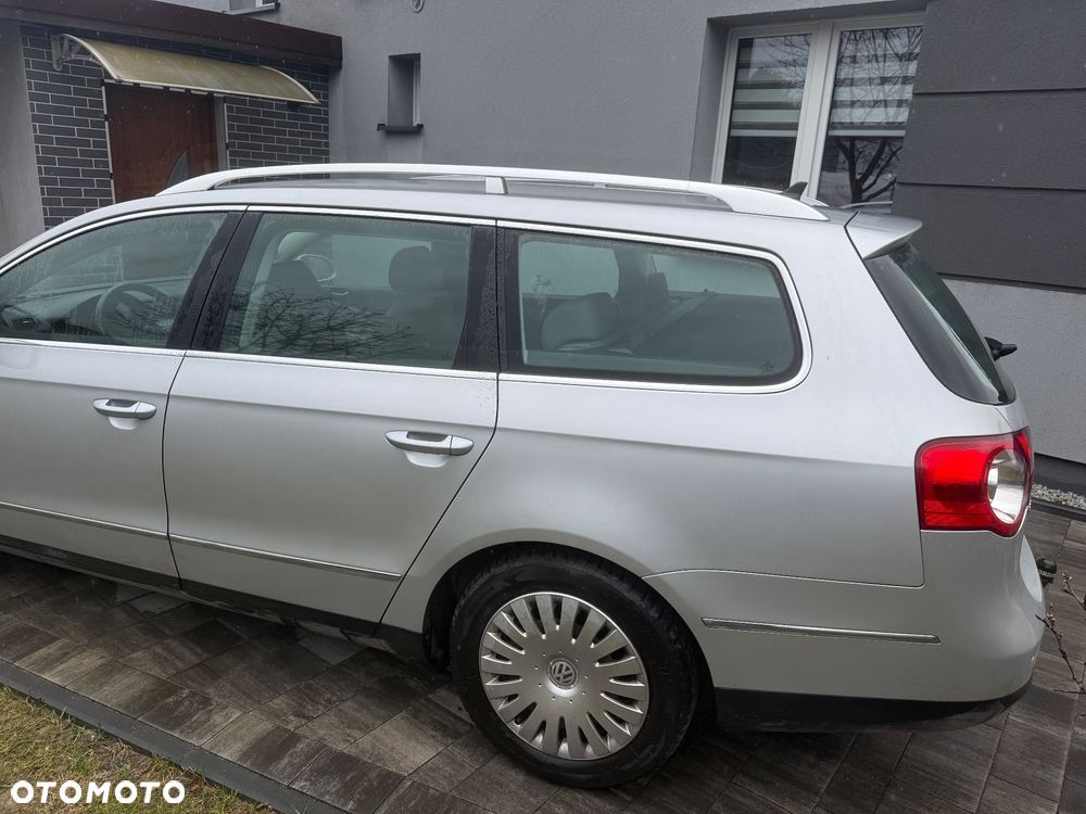 Volkswagen Passat 2.0 TDI Comfortline - 6