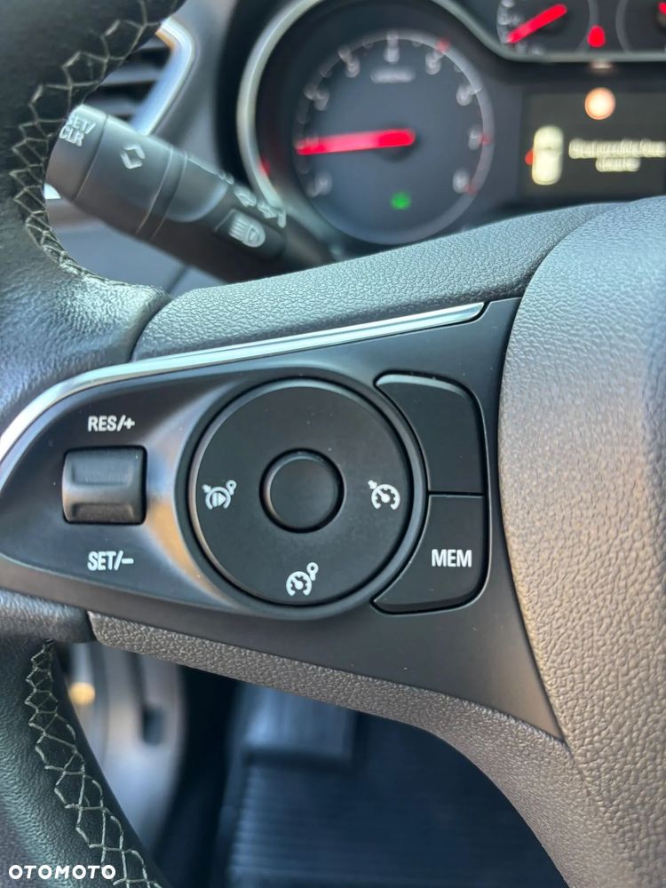 Opel Grandland X 1.2 Start/Stop Business Elegance - 14