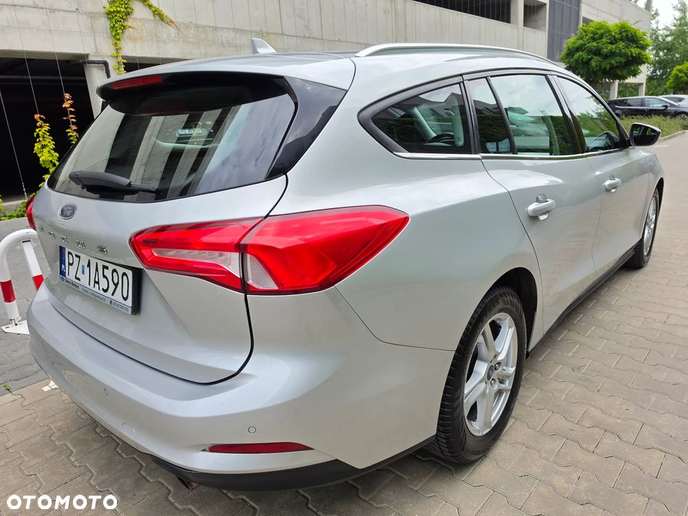 Ford Focus 1.5 TDCi Platinium X ASS - 4