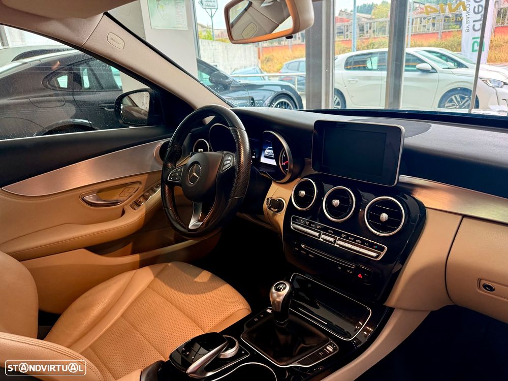 Mercedes-Benz C 220 - 10