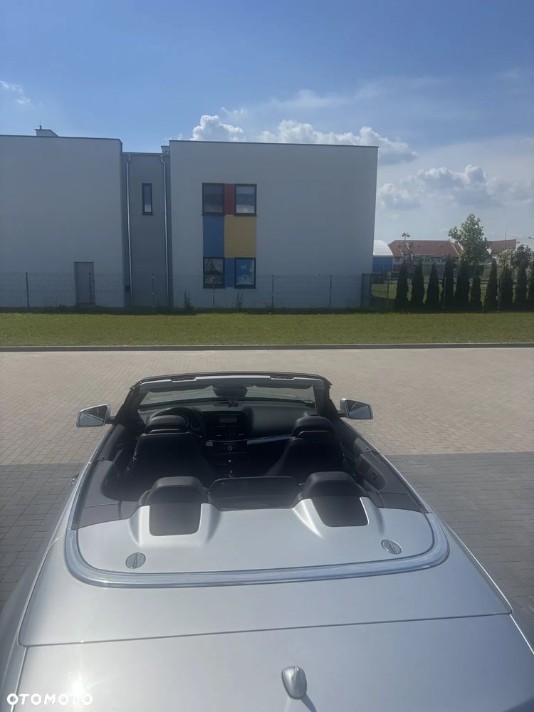 Mercedes-Benz Klasa E - 11