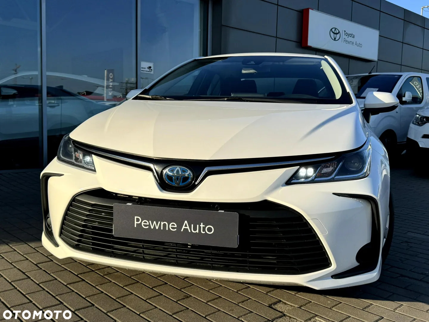 Toyota Corolla 1.8 Hybrid GPF Active - 3