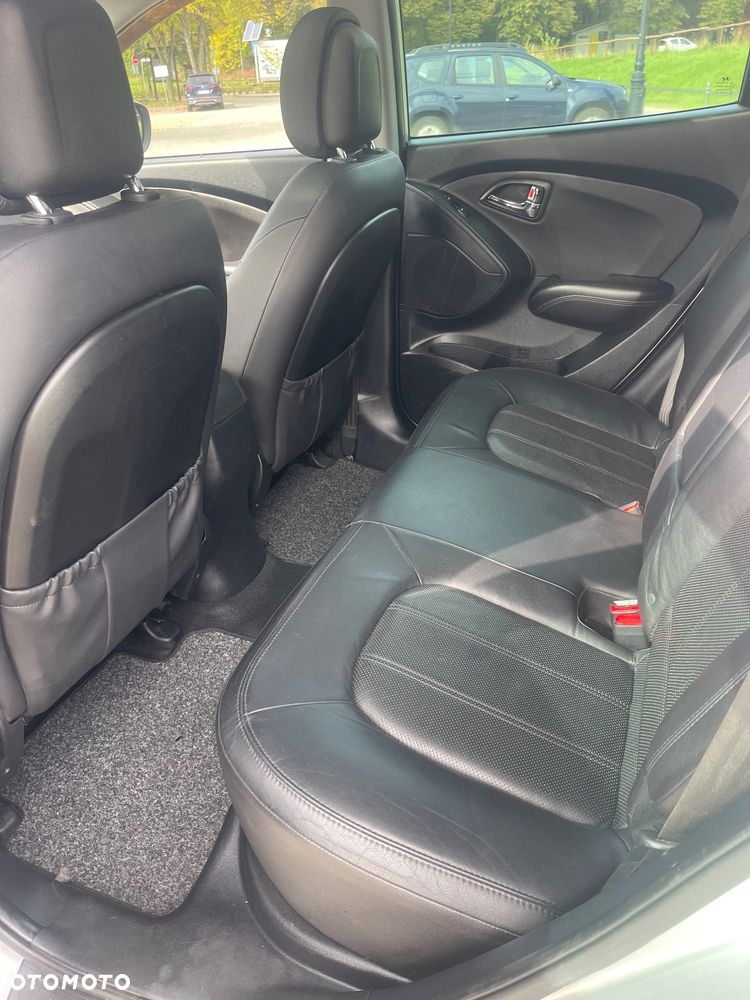 Hyundai ix35 2.0 4WD Automatik Premium - 10