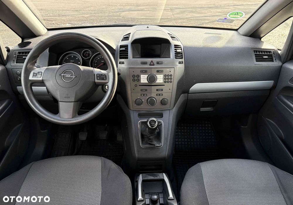 Opel Zafira 1.9 CDTI Essentia - 12