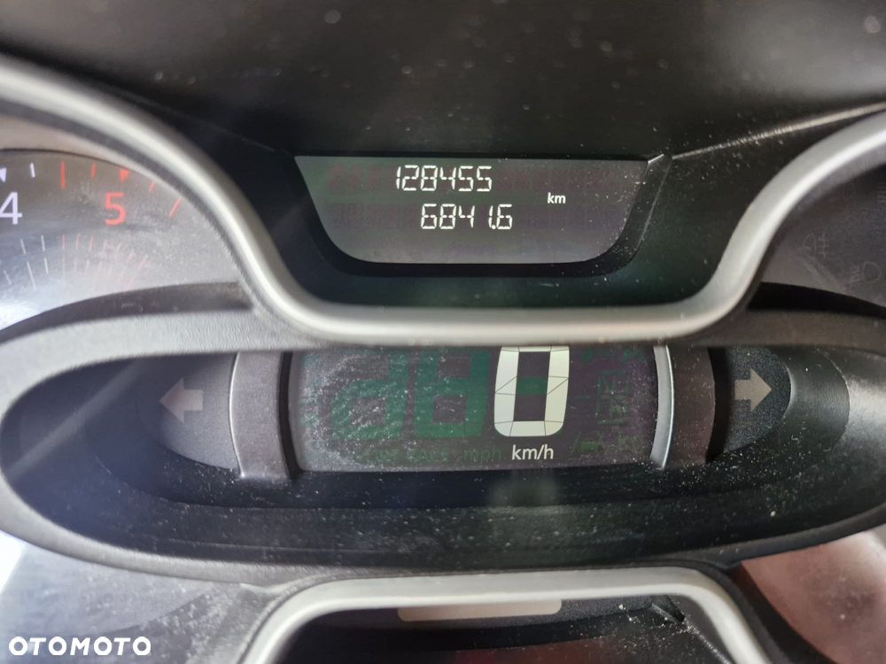 Renault TRAFIC - 15