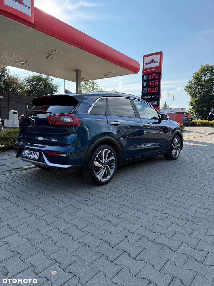 Kia Niro 1.6 GDI Hybrid M - 4