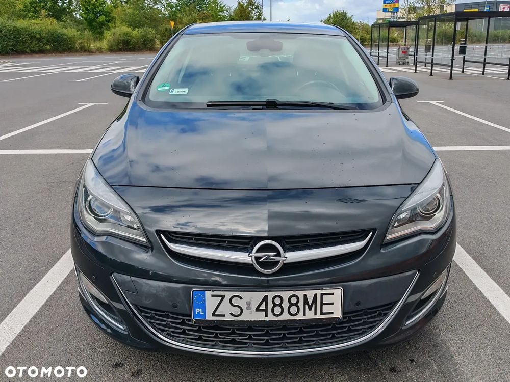 Opel Astra 1.4 T Cosmo - 13