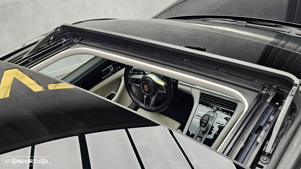 Porsche Panamera Sport Turismo 4 E-Hybrid Platinum Edition - 33